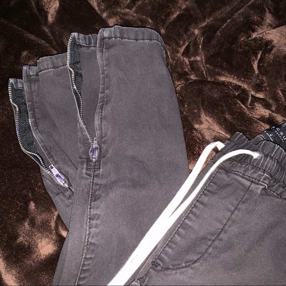 Pacsun Zipper Pants - Picture 2 of 3